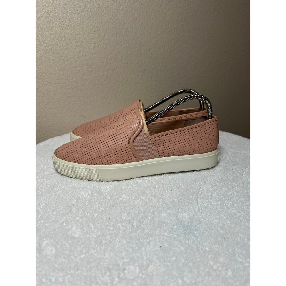 Vince Perforated Leather Blair Pink Sneaker Size 6.5 - Picture 2 of 11